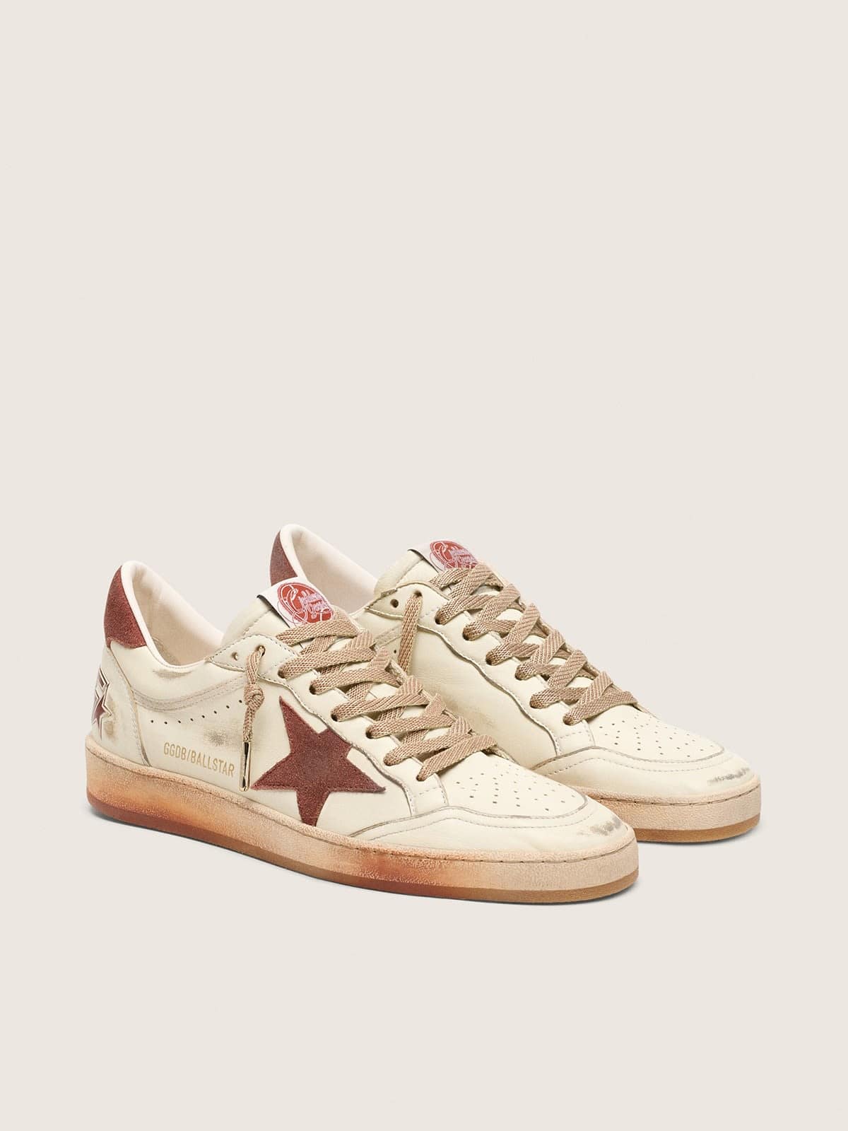 Scarpe da donna Ball Star in pelle bianca con stella e tallone in pelle color ruggine
