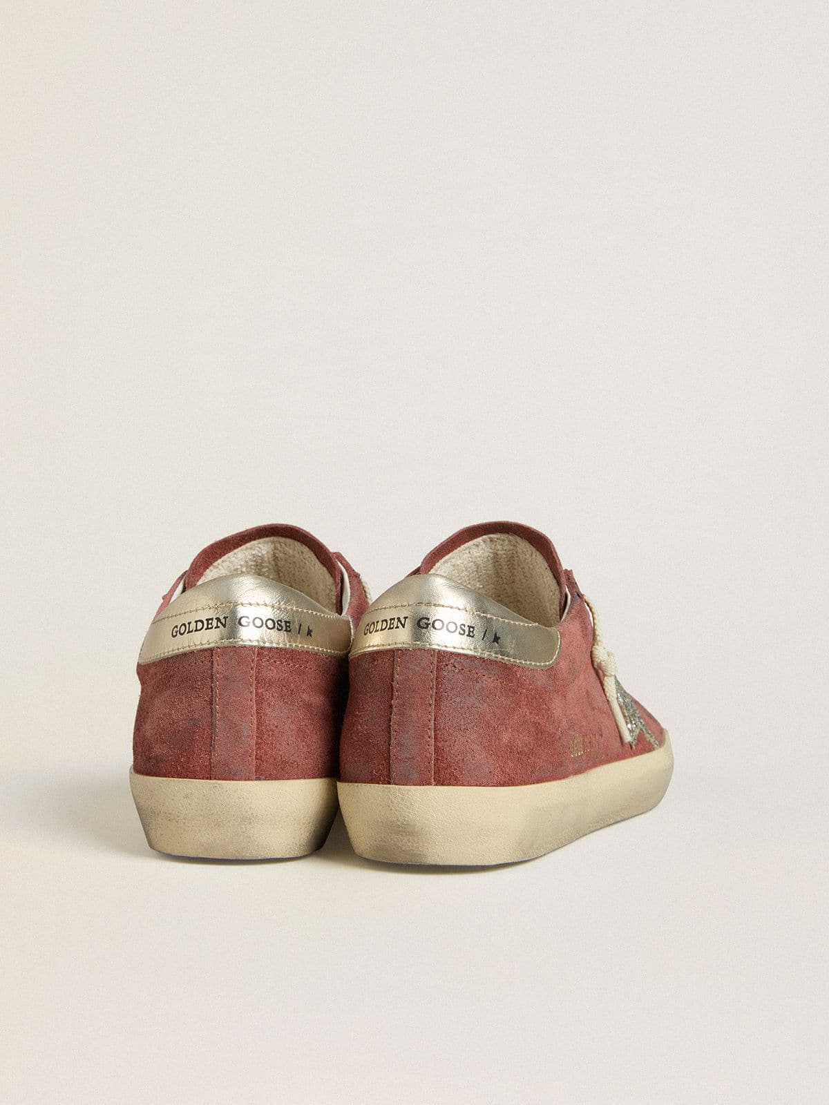 Scarpe da donna Super-Star LTD in camoscio rosso con stella glitter argento e pelle laminata sul tallone