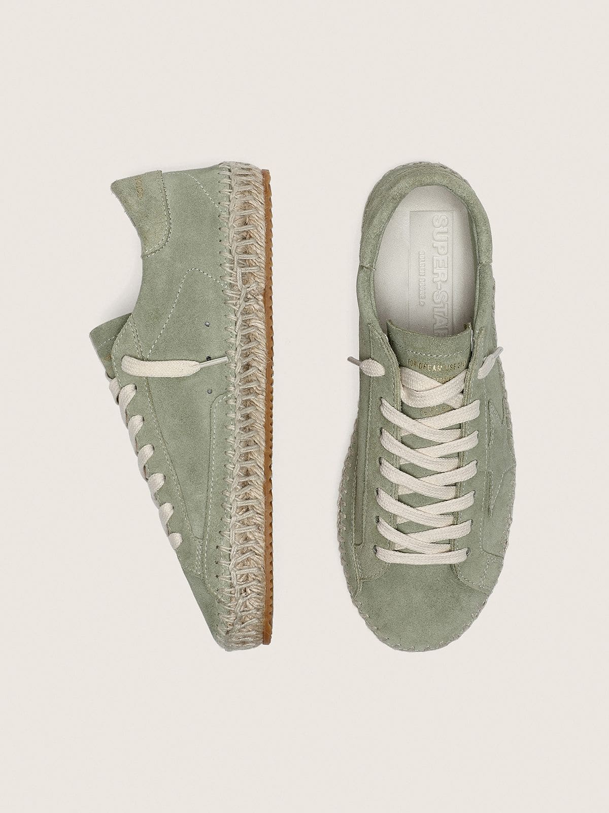 Super-Star da donna in suede verde salvia con stella in suede in tono e foxing tape effetto juta