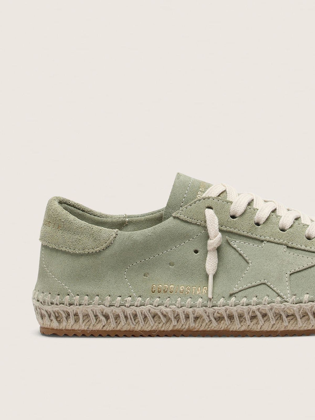 Super-Star da donna in suede verde salvia con stella in suede in tono e foxing tape effetto juta